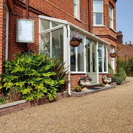 Bed and Breakfast The Corner House Lowestoft Exteriér fotografie