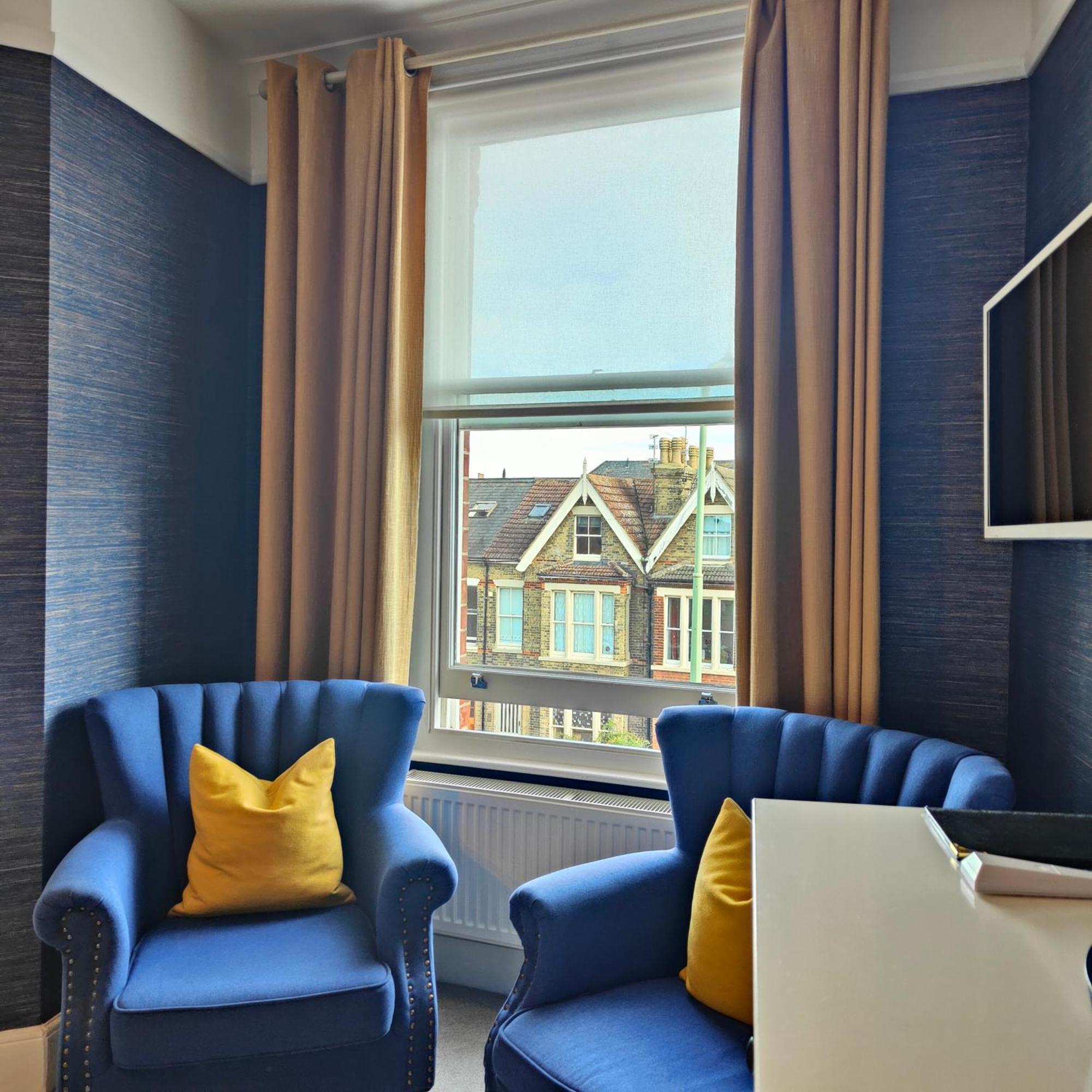 Bed and Breakfast The Corner House Lowestoft Exteriér fotografie